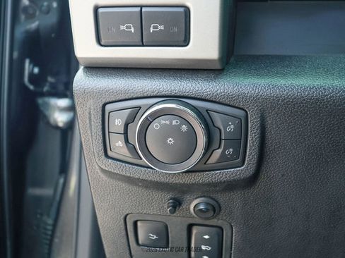 Used 2017 Ford F350 Lariat w/ Lariat Ultimate Package AWD/4WD image 52