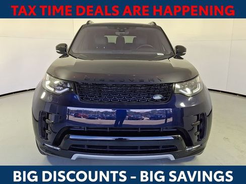 Used 2020 Land Rover Discovery Landmark image 3