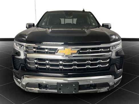 Used 2025 Chevrolet Silverado 1500 LTZ w/ Technology Package AWD/4WD image 8