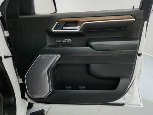 Certified 2023 Chevrolet Silverado 1500 High Country image 23