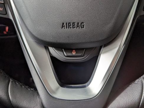 Certified 2023 BMW 330i xDrive Sedan w/ Premium Package image 33