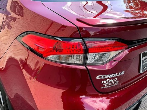 Certified 2025 Toyota Corolla SE FWD image 29