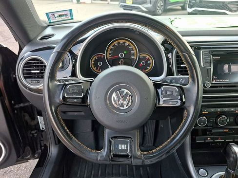 Used 2017 Volkswagen Beetle 1.8T Dune FWD image 16