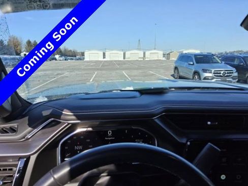 Used 2024 GMC Sierra 3500 Denali Ultimate image 14