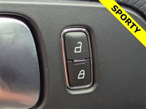 Used 2024 Ford Mustang Premium image 31