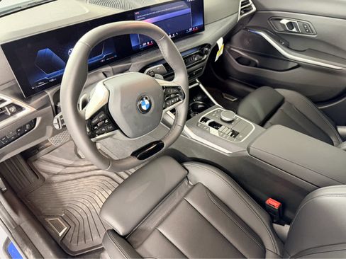 Used 2025 BMW 330i Sedan w/ Driving Assistance Package image 11