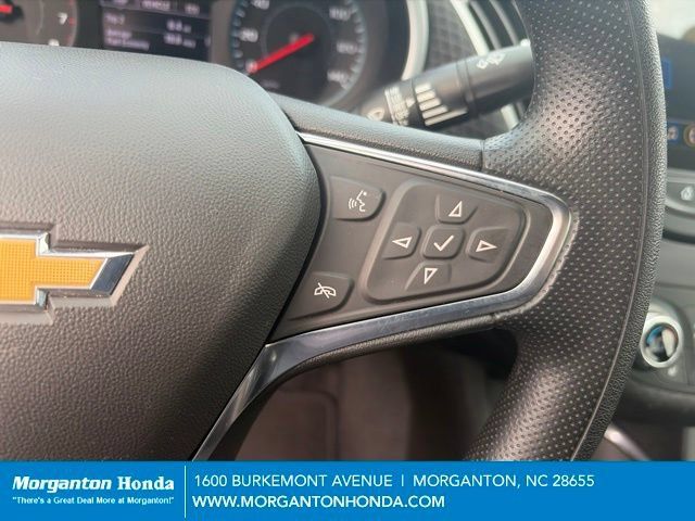 Used 2025 Chevrolet Malibu LT FWD image 16