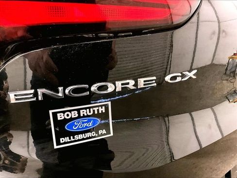Used 2023 Buick Encore GX Preferred w/ Cold Weather Comfort Package FWD image 13