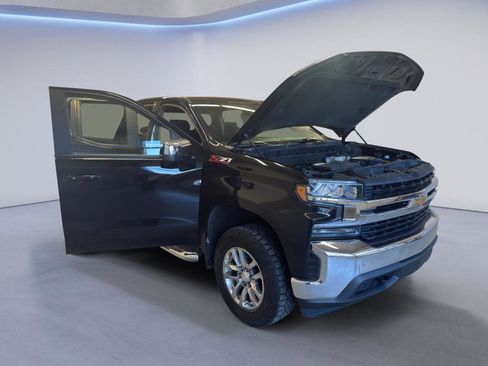 Used 2019 Chevrolet Silverado 1500 LT w/ All-Star Edition image 8