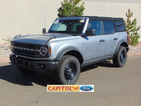 Certified 2022 Ford Bronco Black Diamond AWD/4WD image 1