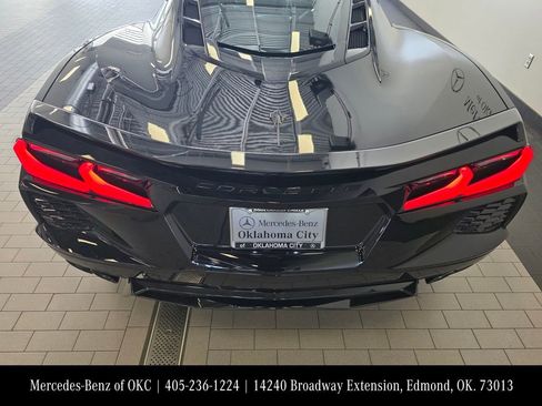 Used 2025 Chevrolet Corvette Stingray Premium Cpe w/ Stealth Interior Trim Package image 6