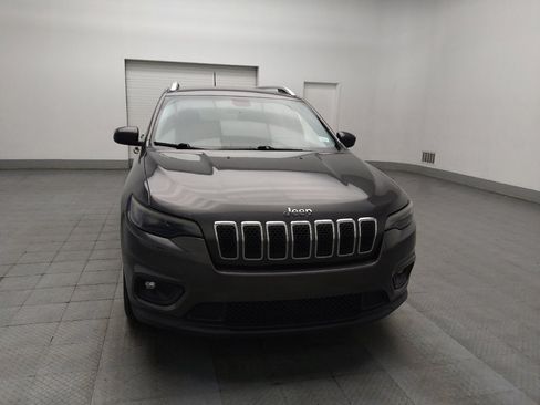 Used 2019 Jeep Cherokee Latitude Plus FWD image 14