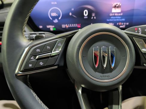 Certified 2025 Buick Envision Sport Touring image 26