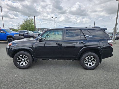 Used 2020 Toyota 4Runner TRD Off-Road Premium w/ Moonroof Package image 4