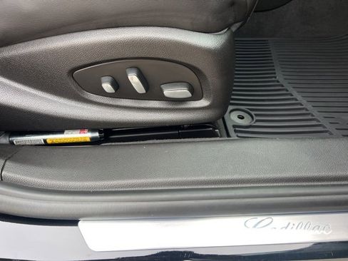 Used 2017 Cadillac XTS Luxury image 12