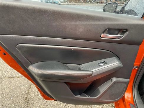 Used 2019 Nissan Altima 2.5 SR w/ SR Premium Package image 30