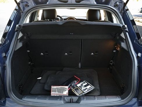 Used 2017 MINI Cooper S image 28