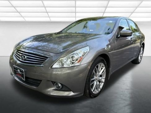 Used 2012 INFINITI G37 x Sedan w/ Premium Pkg AWD/4WD image 1