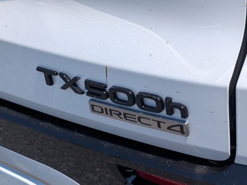 New 2026 Lexus TX 500h AWD w/ Technology Package image 5