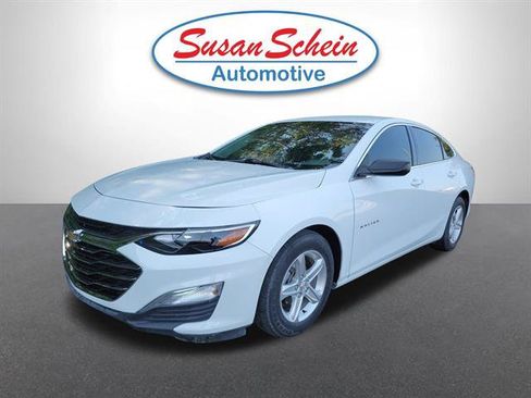 Used 2023 Chevrolet Malibu LS FWD image 1
