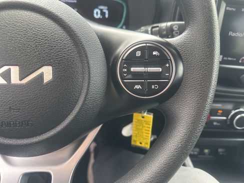 Used 2023 Kia Soul LX w/ Option Group 015 FWD image 22