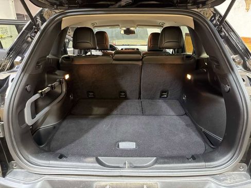 Used 2015 Jeep Cherokee Limited image 15