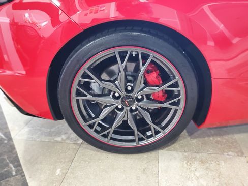 Used 2023 Chevrolet Corvette Stingray Convertible w/ Z51 Performance Package image 38