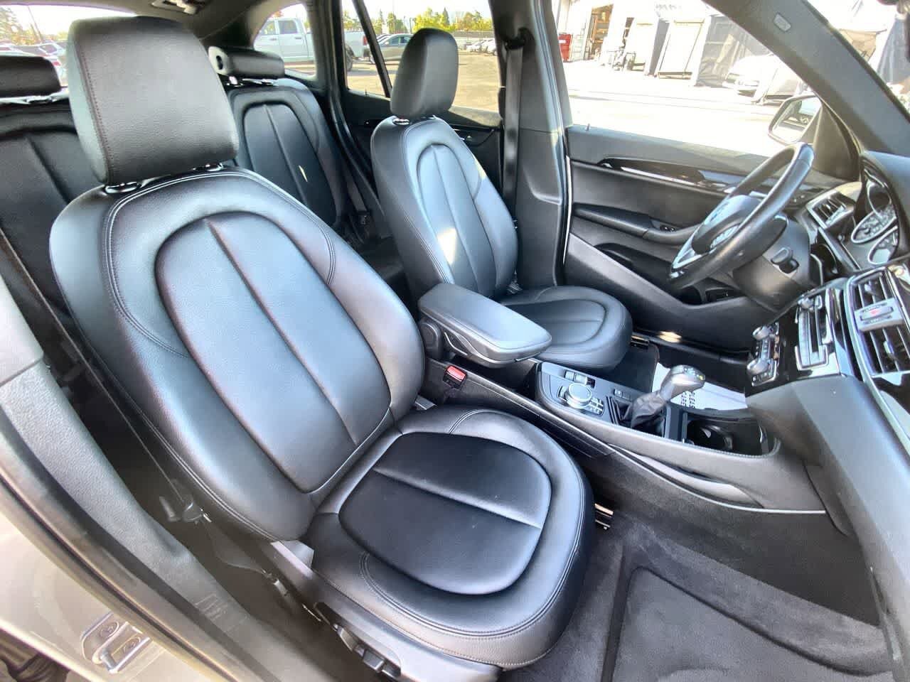 Used 2018 BMW X1 xDrive28i AWD/4WD image 25
