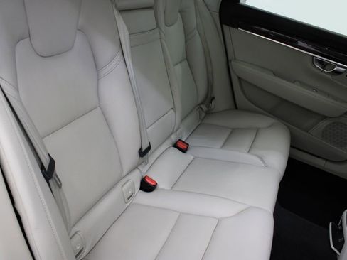 Used 2018 Volvo S90 T5 Momentum w/ Convenience Package AWD/4WD image 22