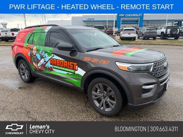 Used 2021 Ford Explorer XLT w/ Equipment Group 202A AWD/4WD image 1