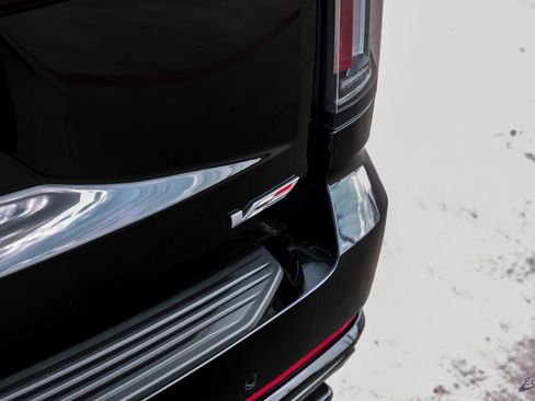 Used 2026 Cadillac Escalade V w/ LPO, Floor Liner Package image 30