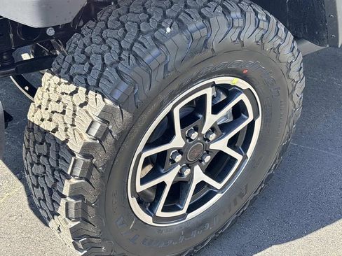 New 2026 Jeep Wrangler Unlimited Rubicon AWD/4WD image 9