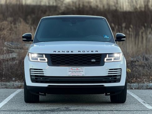 Used 2020 Land Rover Range Rover HSE image 3