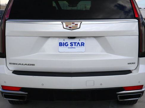 Used 2023 Cadillac Escalade Premium Luxury w/ LPO, Floor Liner Package image 10