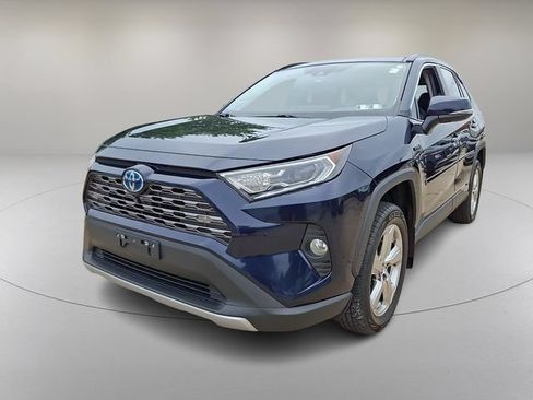 Used 2021 Toyota RAV4 Limited AWD/4WD image 4