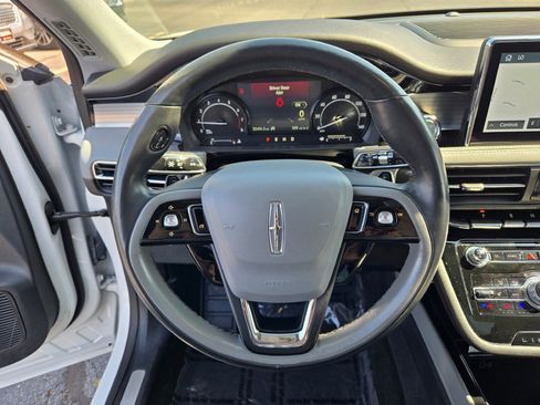 Certified 2022 Lincoln Corsair AWD w/ Premium Package image 34
