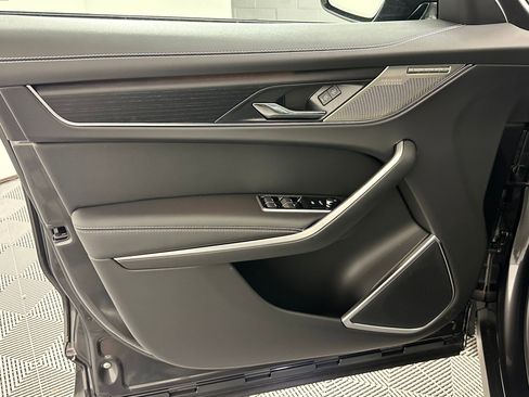 New 2026 Jaguar F-PACE R-Dynamic S image 10