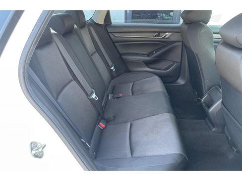Used 2019 Honda Accord LX image 17