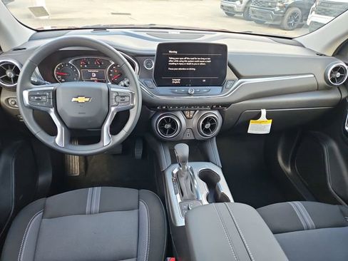 New 2025 Chevrolet Blazer LT w/ Driver Confidence Package image 7