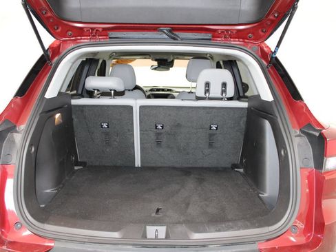 Used 2022 Chevrolet TrailBlazer LT FWD image 13