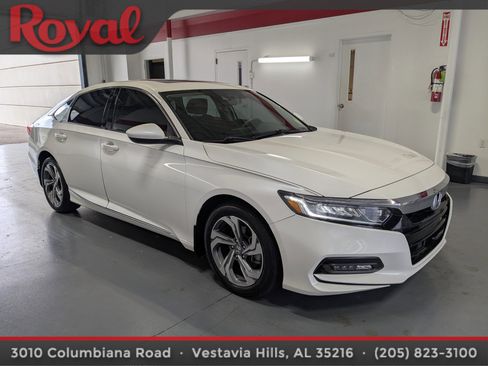 Used 2018 Honda Accord EX image 5