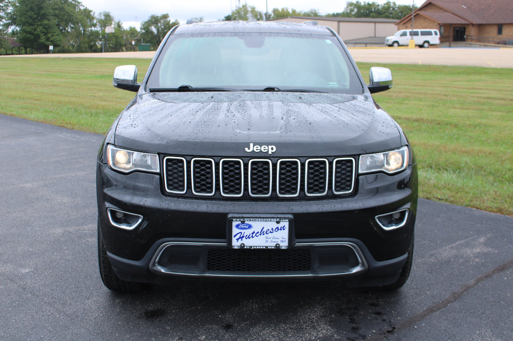 Used 2017 Jeep Grand Cherokee Limited AWD/4WD image 2