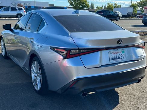 Used 2021 Lexus IS 300 w/ Comfort Package RWD image 6