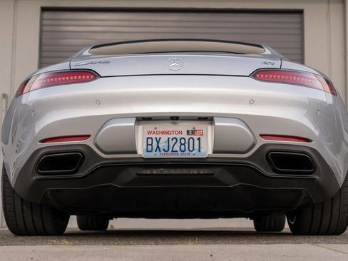Used 2019 Mercedes-Benz AMG GT Coupe image 16