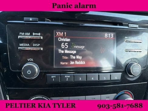 Used 2017 Nissan Rogue S image 19