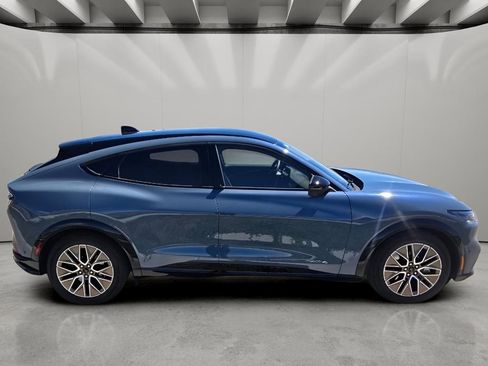 Used 2024 Ford Mustang Mach-E Premium image 6