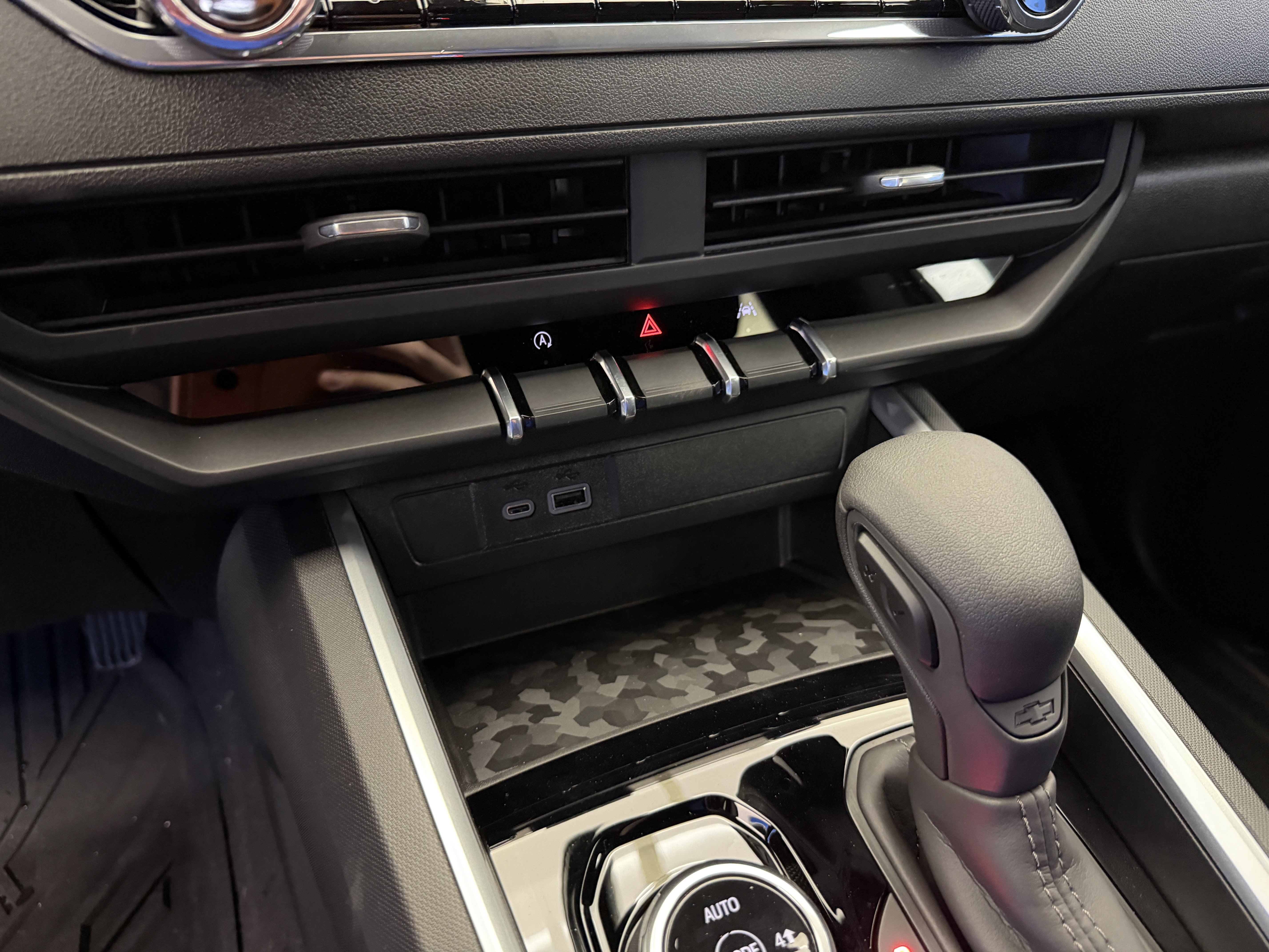 New 2026 Chevrolet Colorado Trail Boss AWD/4WD image 20