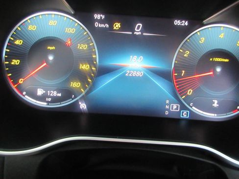 Used 2020 Mercedes-Benz C 300 Cabriolet image 3
