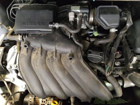 Used 2016 Nissan Versa S FWD image 30
