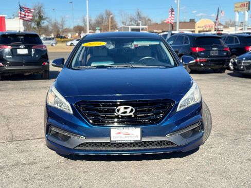 Used 2016 Hyundai Sonata Sport w/ Option Group 02 image 8